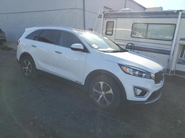 5XYPHDA52HG235823 - 2017 KIA SORENTO EX WHITE photo 4