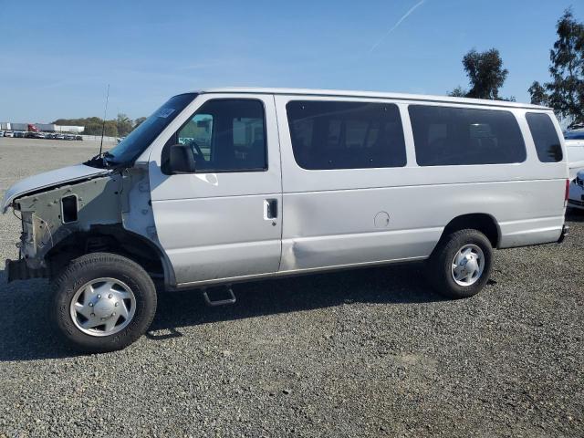 2001 FORD ECONOLINE E350 SUPER DUTY WAGON, 