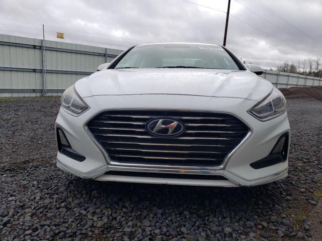 5NPE24AF5JH667290 - 2018 HYUNDAI SONATA SE WHITE photo 5