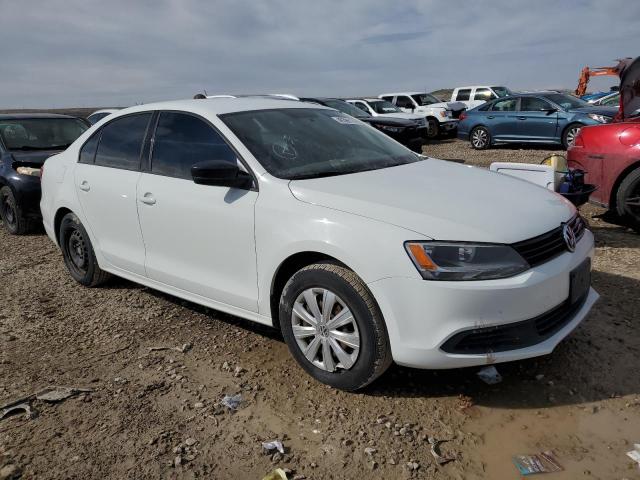 3VW2K7AJ3EM315895 - 2014 VOLKSWAGEN JETTA BASE WHITE photo 4