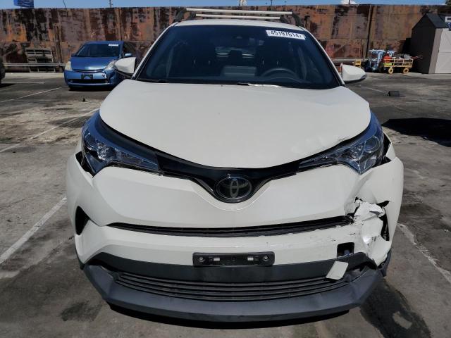 JTNKHMBX8K1062466 - 2019 TOYOTA C-HR XLE WHITE photo 5