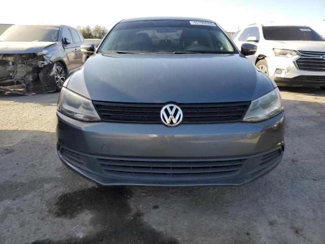 3VWDZ7AJ5BM036030 - 2011 VOLKSWAGEN JETTA SE CHARCOAL photo 5