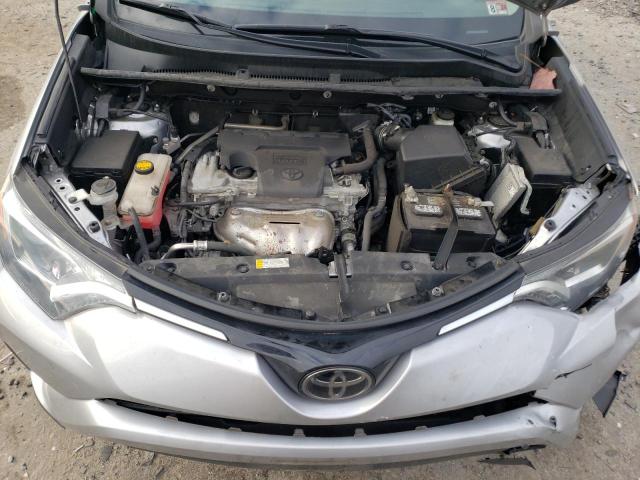 2T3RFREV8HW546938 - 2017 TOYOTA RAV4 XLE SILVER photo 11