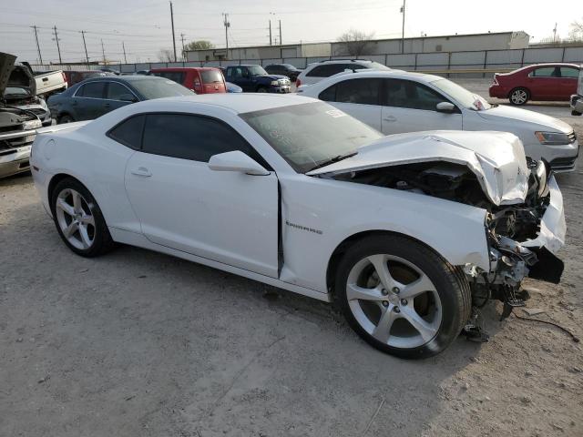 2G1FD1E33F9175437 - 2015 CHEVROLET CAMARO LT WHITE photo 4