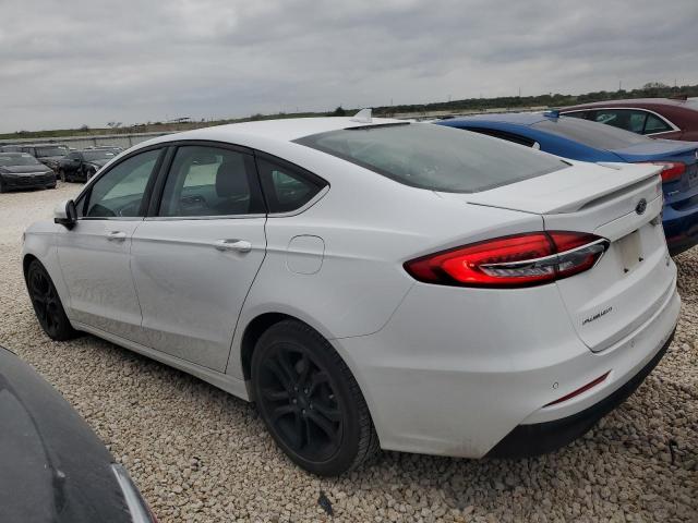 3FA6P0HD4LR148014 - 2020 FORD FUSION SE WHITE photo 2