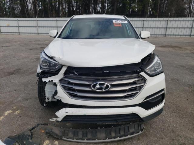 5NMZT3LB4HH027579 - 2017 HYUNDAI SANTA FE S WHITE photo 5