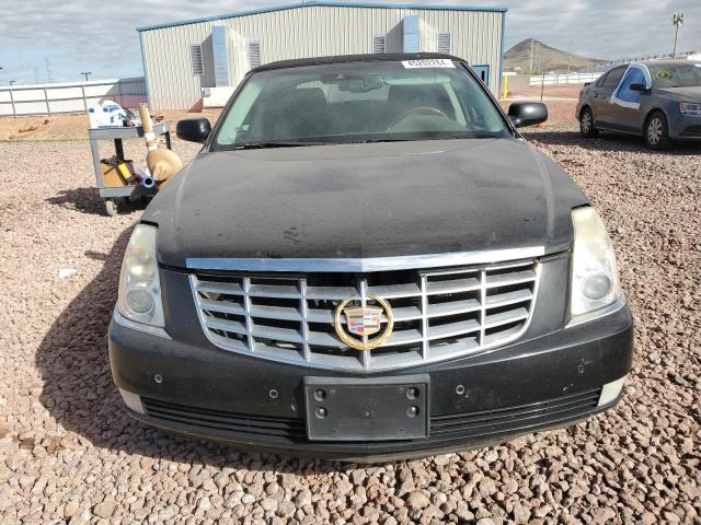 1G6KD57988U161492 - 2008 CADILLAC DTS BLACK photo 5