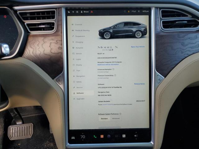 5YJXCDE22HF044795 - 2017 TESLA MODEL X GRAY photo 9