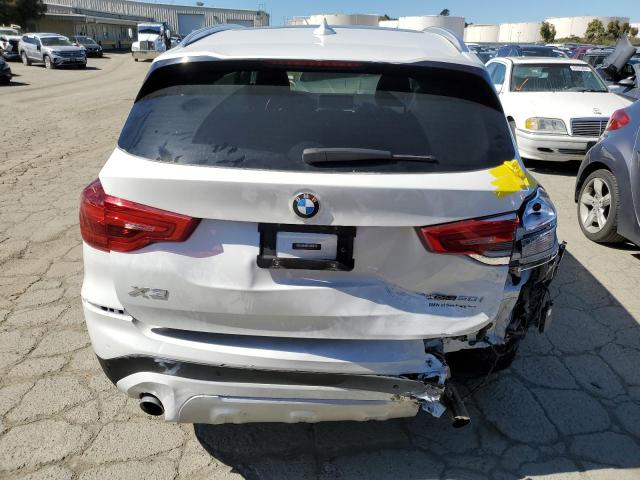 5UXTR9C5XJLD72526 - 2018 BMW X3 XDRIVE30I WHITE photo 6