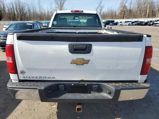 1GCEC14X09Z103471 - 2009 CHEVROLET SILVERADO C1500 WHITE photo 6