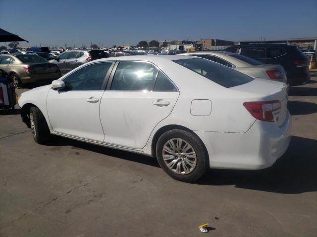 4T1BF1FKXCU545959 - 2012 TOYOTA CAMRY BASE WHITE photo 2