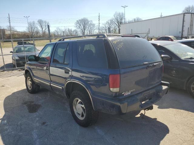 1GNDT13W81K261467 - 2001 CHEVROLET BLAZER BLUE photo 2