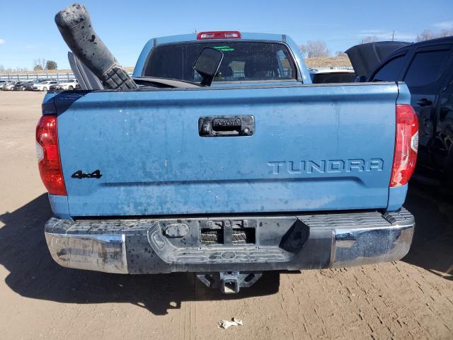 5TFDW5F18KX818079 - 2019 TOYOTA TUNDRA CREWMAX SR5 BLUE photo 6