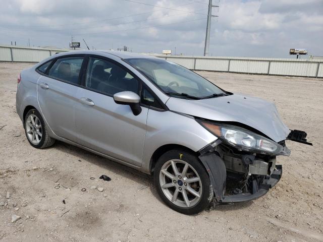 3FADP4BJ6KM106971 - 2019 FORD FIESTA SE SILVER photo 4