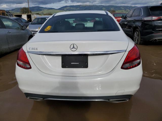 55SWF4JB3JU253363 - 2018 MERCEDES-BENZ C 300 WHITE photo 6