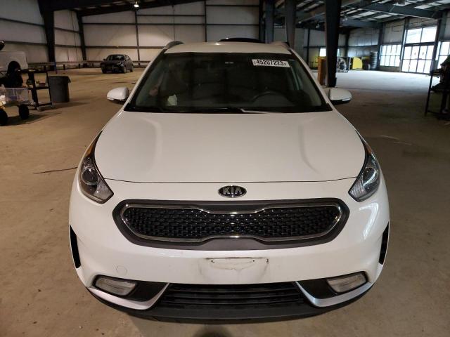 KNDCC3LC4K5350247 - 2019 KIA NIRO EX WHITE photo 5