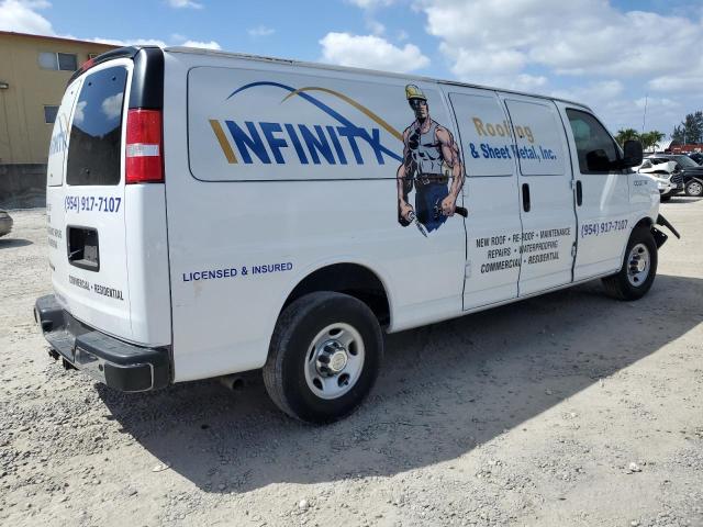 1GAZGPFP2M1178503 - 2021 CHEVROLET EXPRESS G3 LT WHITE photo 3