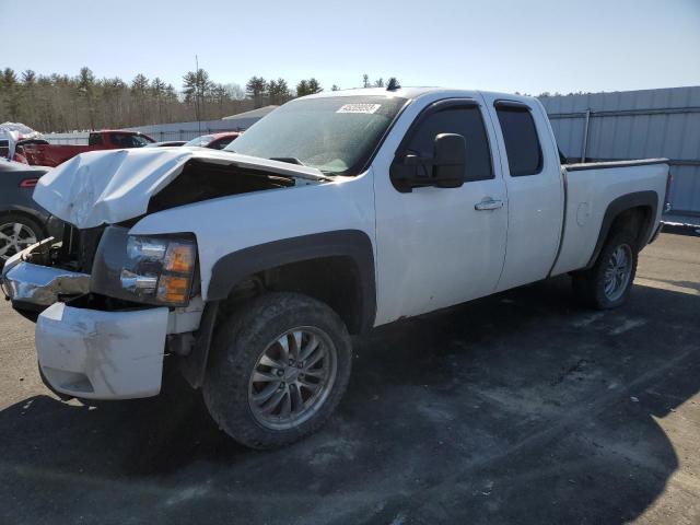 1GCRKTE27BZ190374 - 2011 CHEVROLET silverado K1500 LTZ WHITE photo 1