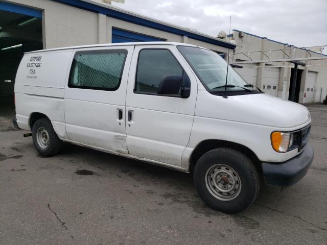 1FTRE14231HB12790 - 2001 FORD ECONOLINE E150 VAN WHITE photo 4