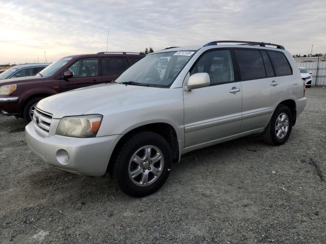 2004 TOYOTA HIGHLANDER, 