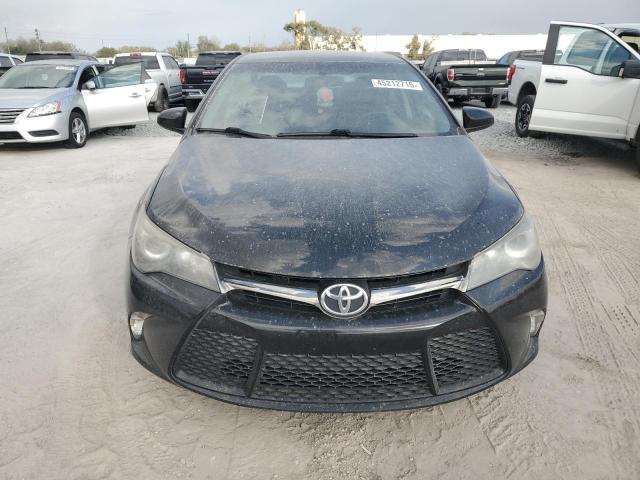4T1BF1FK6HU699530 - 2017 TOYOTA CAMRY SE LE 黑色 照片 5