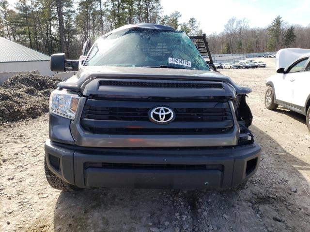 5TFCY5F12EX017755 - 2014 TOYOTA TUNDRA DOUBLE CAB SR/SR5 GRAY photo 5