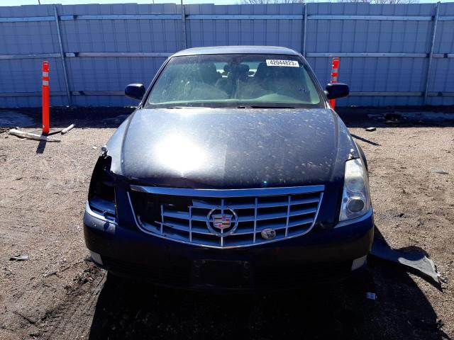 1G6KD57Y48U186042 - 2008 CADILLAC DTS BLACK photo 5