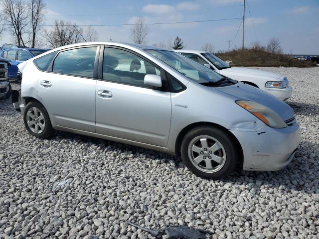 JTDKB20U883347068 - 2008 TOYOTA PRIUS SILVER photo 4