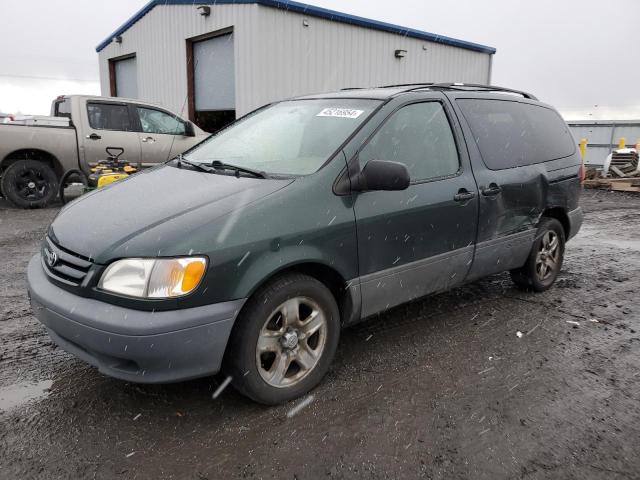 2001 TOYOTA SIENNA LE, 