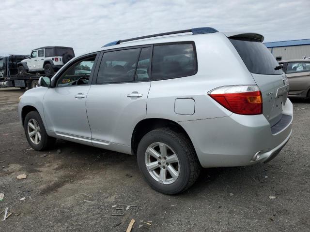 JTEES41A182102854 - 2008 TOYOTA HIGHLANDER SILVER photo 2