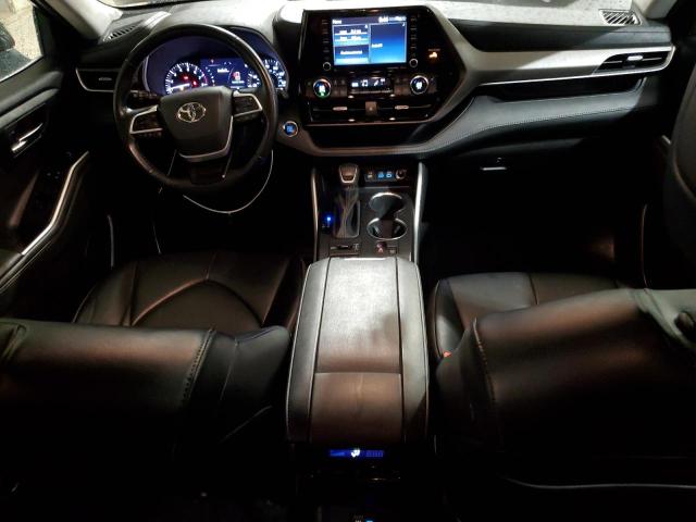 5TDGZRBH0NS210288 - 2022 TOYOTA HIGHLANDER XLE 灰色 照片 8