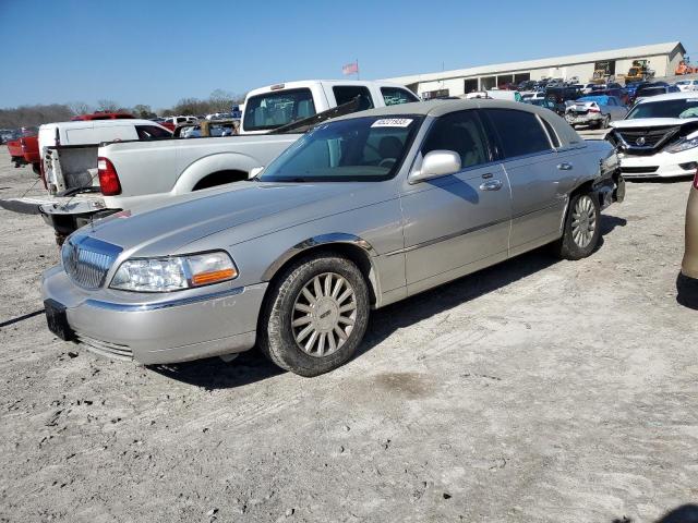 1LNHM81W03Y672988 - 2003 LINCOLN TOWN CAR EXECUTIVE ვერცხლისფერი ფოტო 1