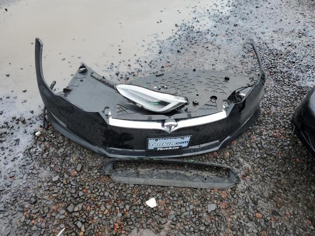 5YJSA1E26JF261691 - 2018 TESLA MODEL S 黑色 照片 12
