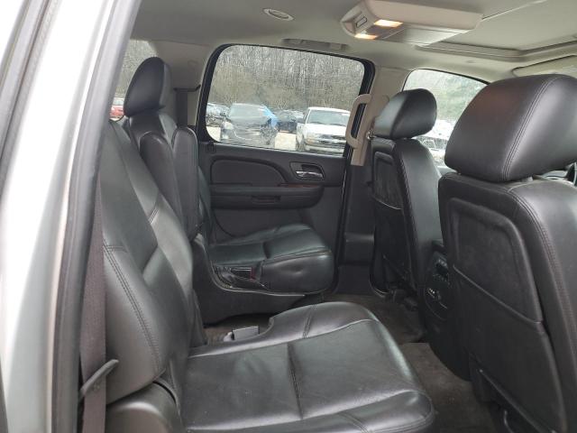 1GNSKKE75DR275358 - 2013 CHEVROLET SUBURBAN K1500 LTZ SILVER photo 10