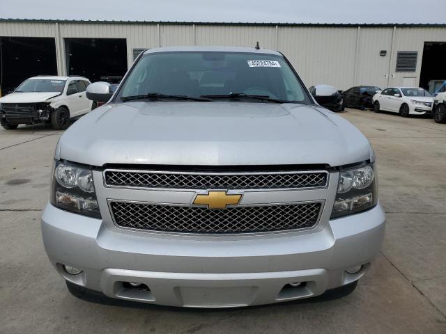 1GNSKKE75DR275358 - 2013 CHEVROLET SUBURBAN K1500 LTZ SILVER photo 5