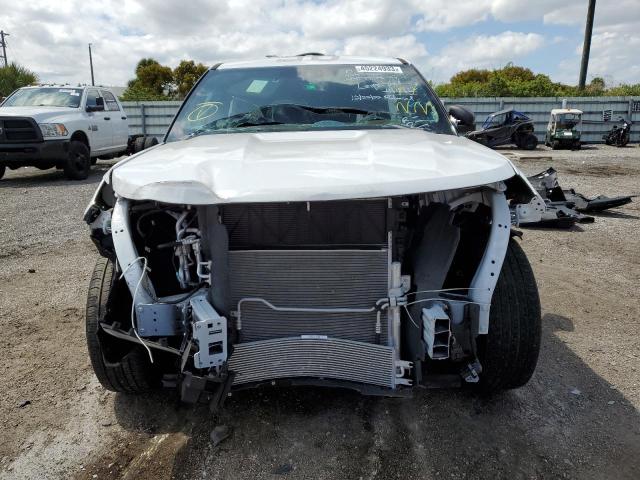 1FM5K8AB7MGA07051 - 2021 FORD EXPLORER POLICE INTERCEPTOR WHITE photo 5