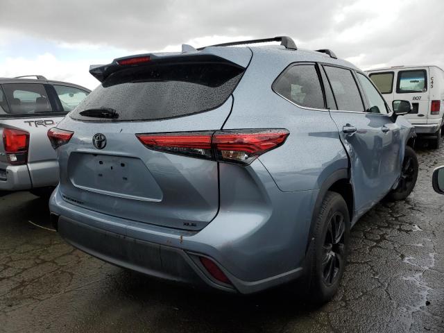 5TDHZRAH9NS119025 - 2022 TOYOTA HIGHLANDER XLE 蓝色 照片 3