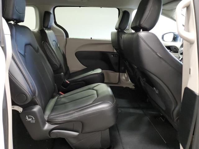 2C4RC1BG7RR170423 - 2024 CHRYSLER PACIFICA TOURING L WHITE photo 11