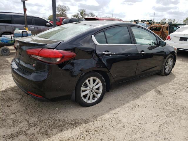 3KPFL4A75HE023250 - 2017 KIA FORTE LX BLACK photo 3