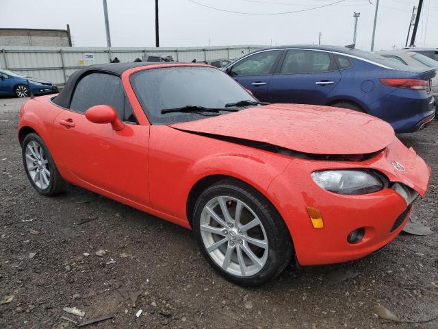 JM1NC25F560119516 - 2006 MAZDA MX-5 MIATA RED photo 4