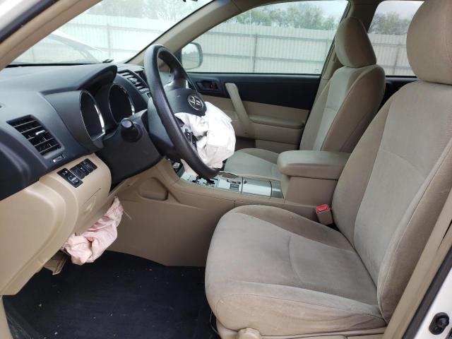 5TDZK3EH8DS122478 - 2013 TOYOTA HIGHLANDER BASE Ақ фото 7