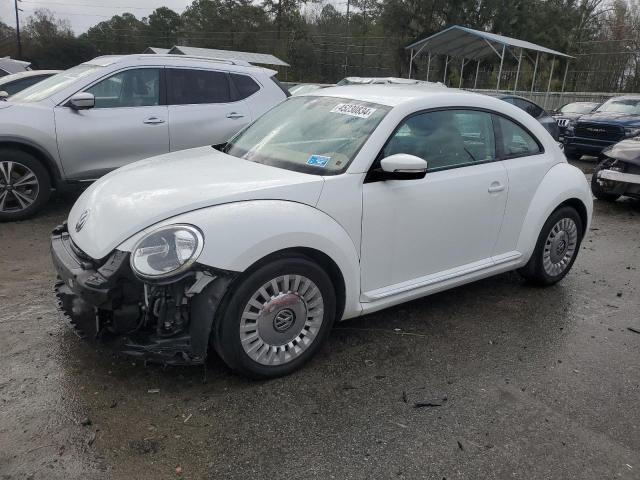 2016 VOLKSWAGEN BEETLE SE, 