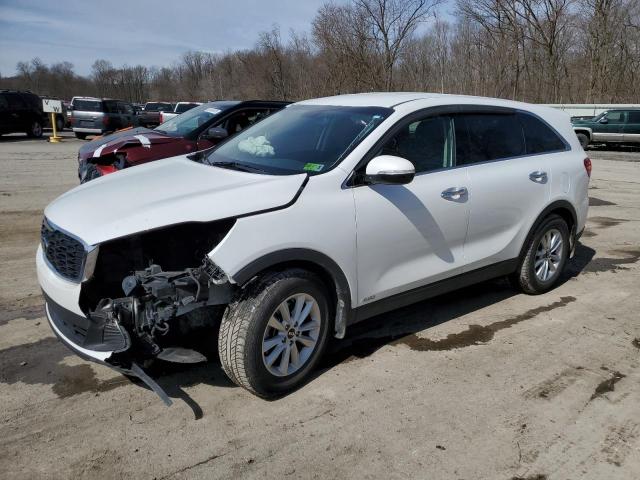 5XYPGDA32KG566183 - 2019 KIA SORENTO L WHITE photo 1