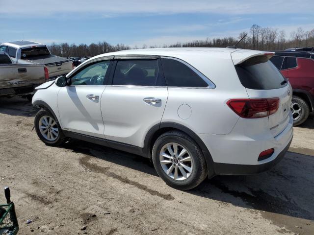 5XYPGDA32KG566183 - 2019 KIA SORENTO L WHITE photo 2