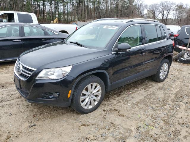 2010 VOLKSWAGEN TIGUAN S, 