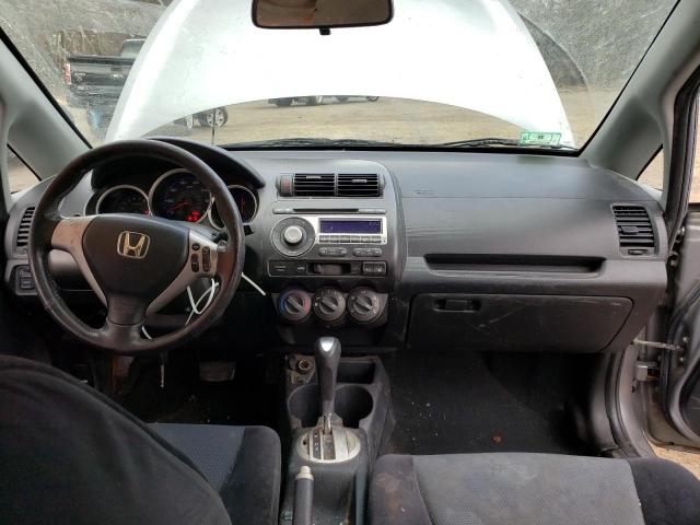 JHMGD386X7S065562 - 2007 HONDA FIT S 银色 照片 8