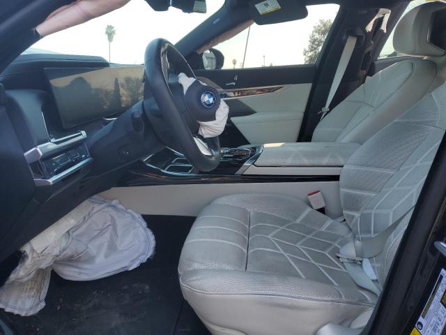 WBY53EJ08RCP25767 - 2024 BMW I7 XDRIVE60 Schwarz Foto 7