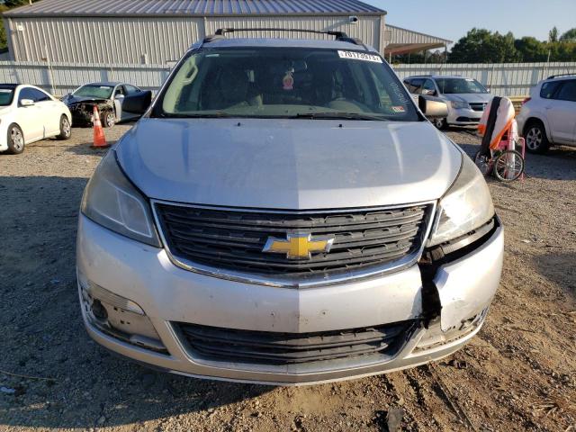 1GNKRFED7DJ102710 - 2013 CHEVROLET TRAVERSE LS SILVER photo 5