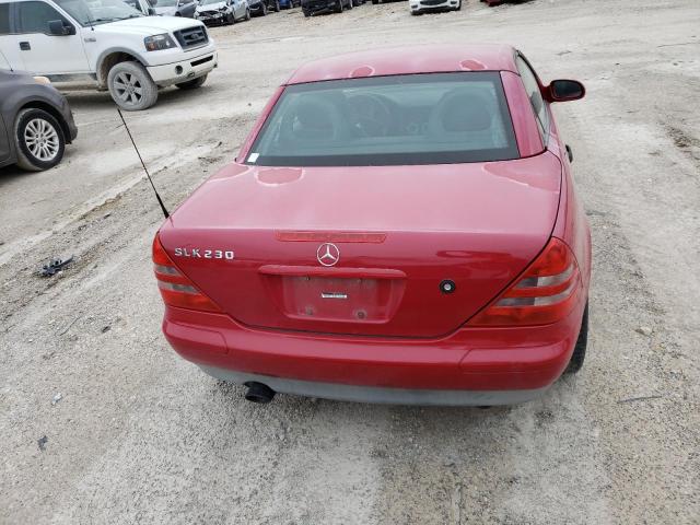 WDBKK47F5WF044004 - 1998 MERCEDES-BENZ SLK 230 KOMPRESSOR RED photo 10