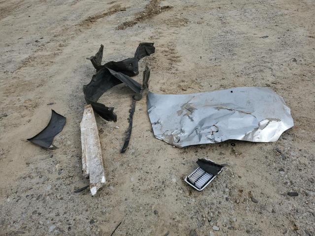 JTKDE167170151297 - 2007 TOYOTA SCION TC 银色 照片 12